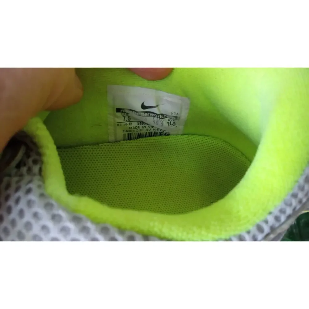 Nike LunarSwift Women's Size 7.5 gray/ green Sneakers